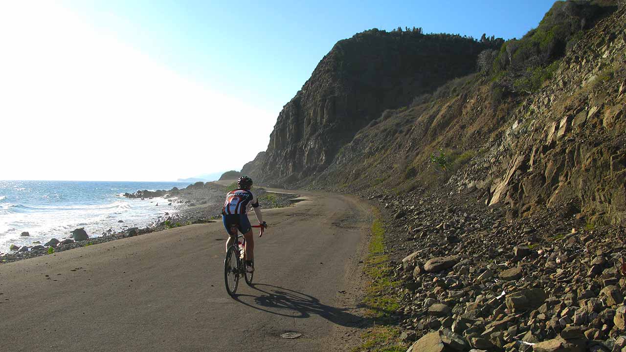 South Coast Road - Guantanamo Mango Cycling Tour - Bicyclebreeze