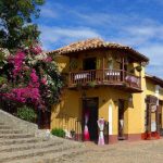 cuba-yellow-house