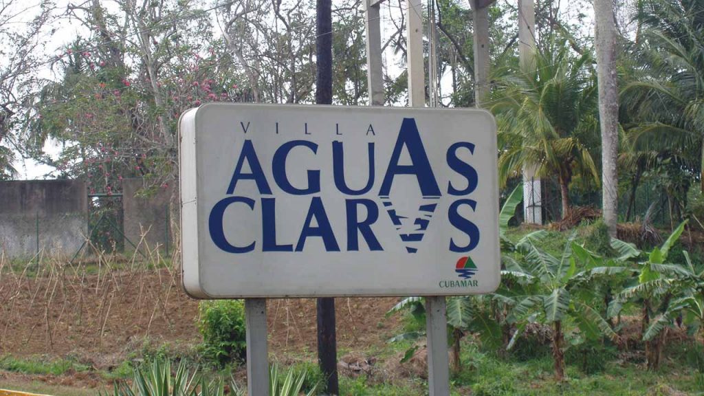 Aguas Claras entrance sign - Aguas Claras cycling tour